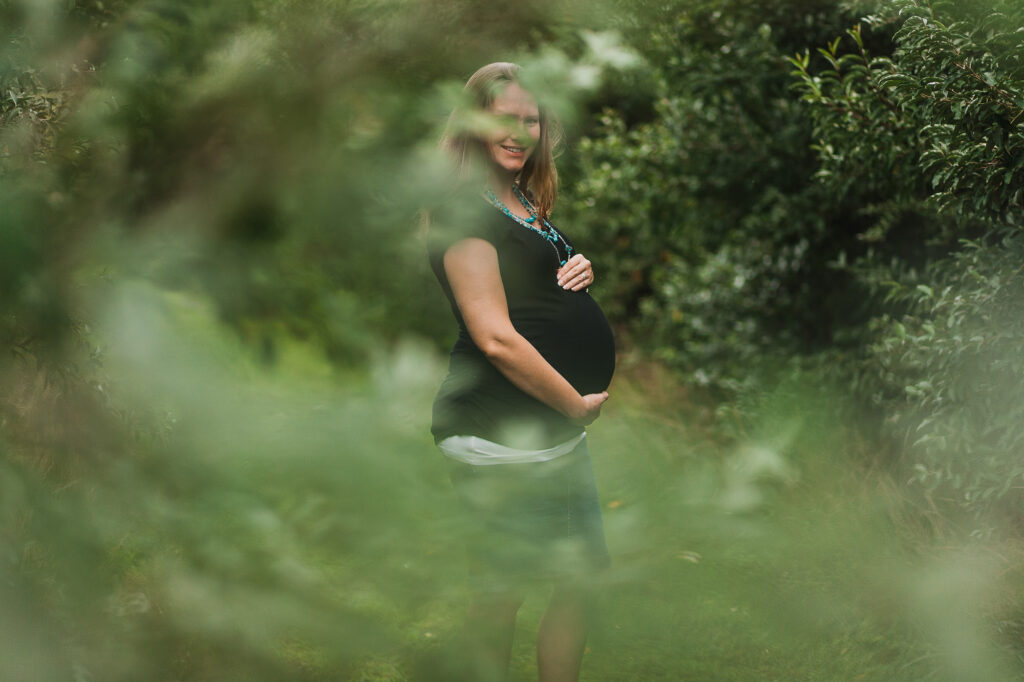 When should I book my maternity session?