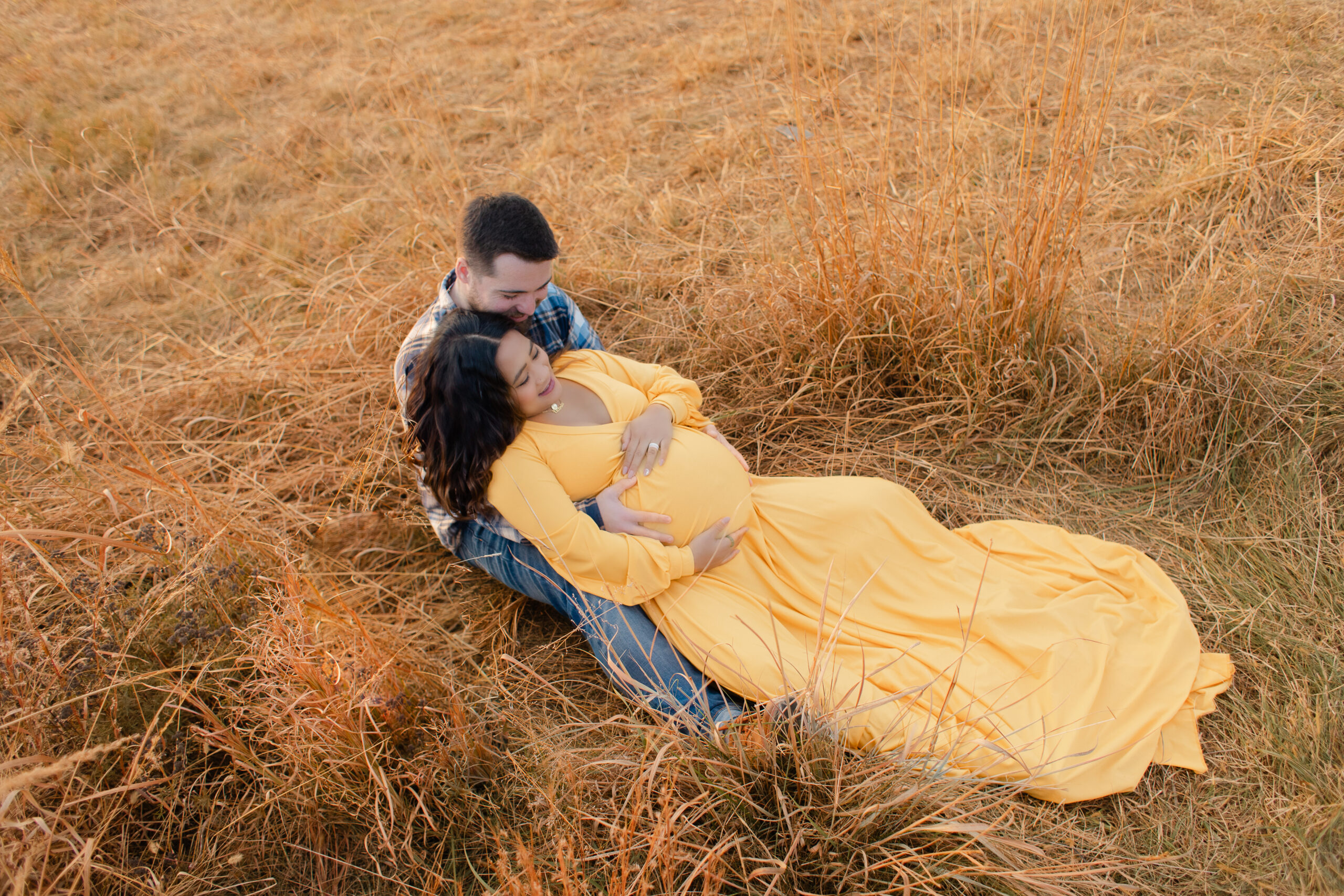 Manassas Battlefield Park Maternity session by Four Souls Photography